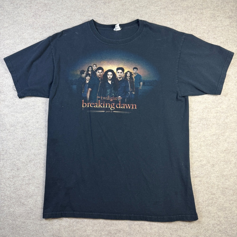 Twilight Saga Breaking Dawn Part 2 Movie Graphic T-Shirt Black Mens Large
